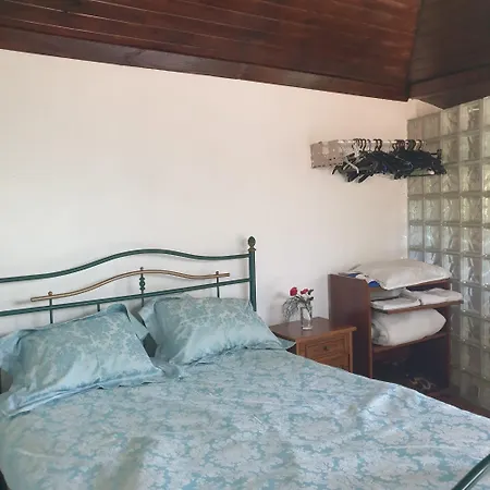Alojamento de Turismo Rural Retiro Da Arminda Canedo (Porto)