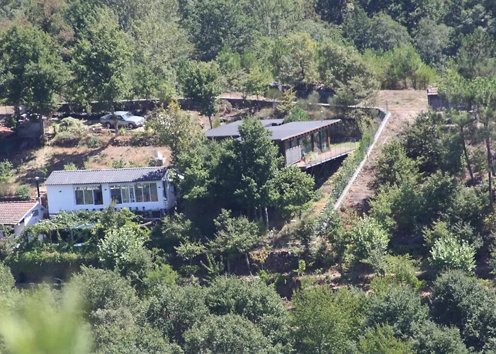 Vakantieboerderij Retiro Da Arminda Canedo (Porto)