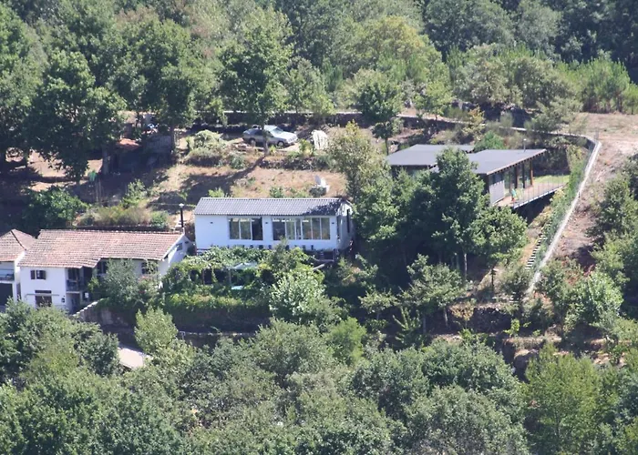 Retiro Da Arminda Canedo (Porto)